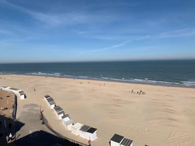 Parel Aan Het Strand Oostende Exterior foto
